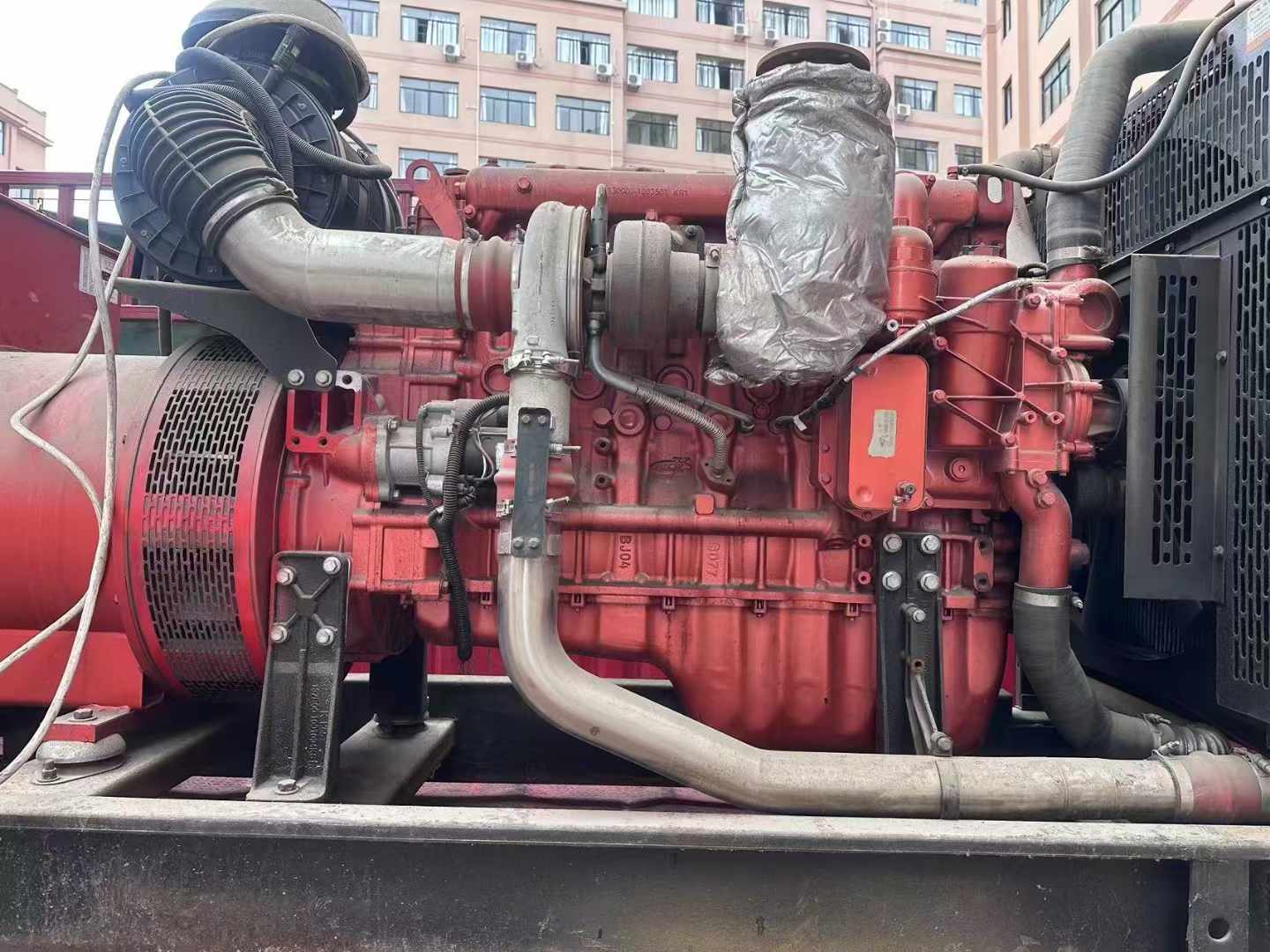 岐山如何选择适合 600kW 柴油发电机组的过载保护器？